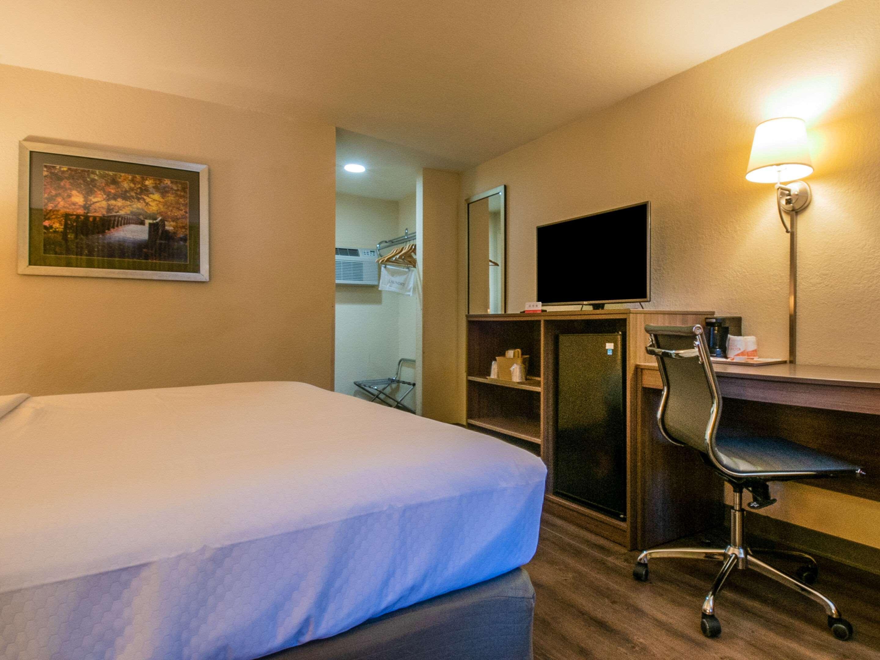 Econo Lodge Cherokee Near River Park Luaran gambar