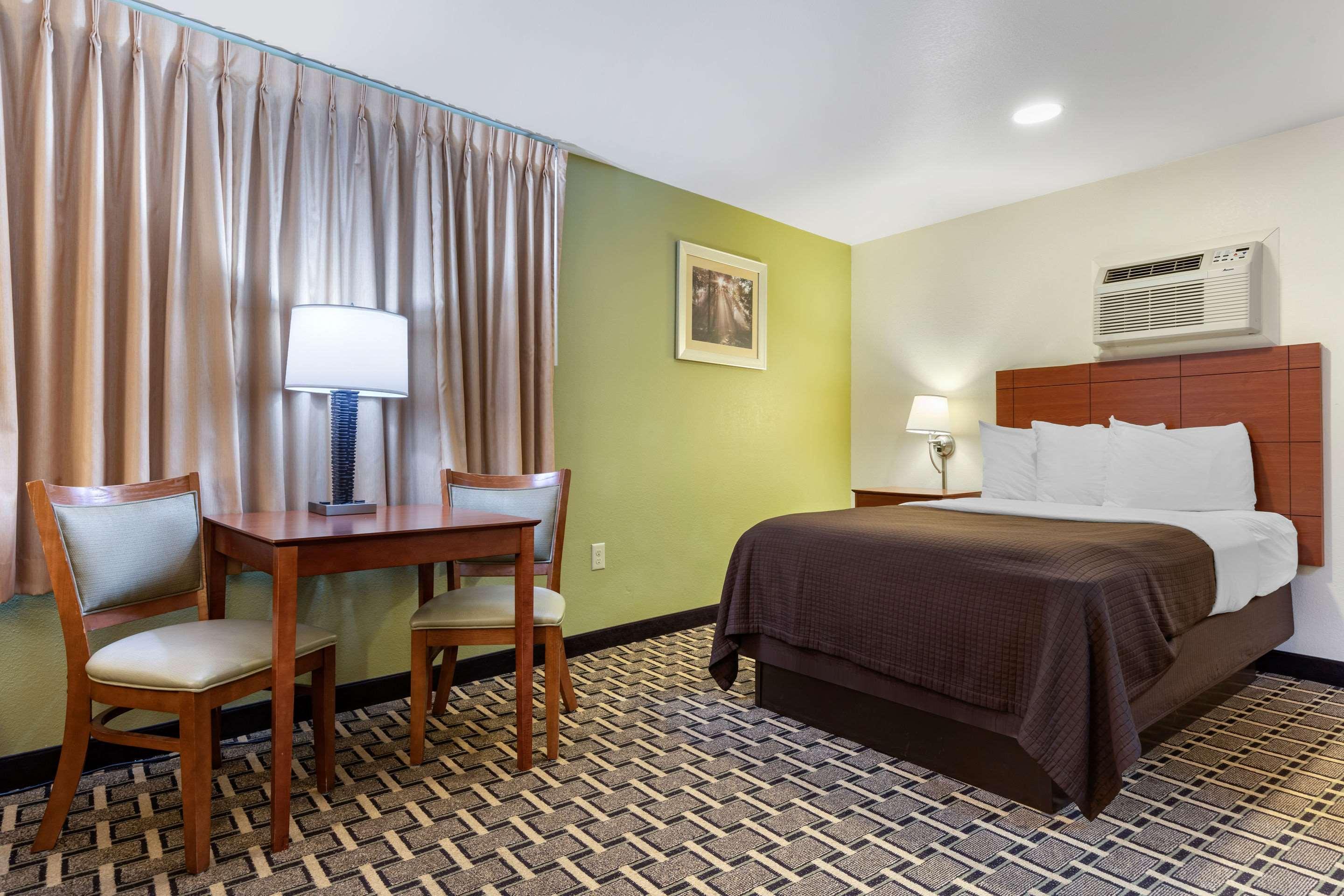Econo Lodge Cherokee Near River Park Luaran gambar