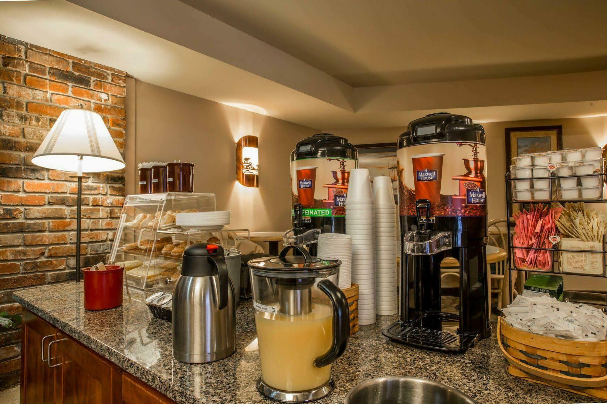 Econo Lodge Cherokee Near River Park Luaran gambar